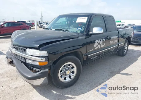 2000 Chevrolet Silverado C1500 z USA, uszkodzony, nr VIN 2GCEC19T0Y1368923